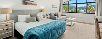 Business 5 image QUALITY HOTEL OCEANS TUTUKAKA Quality Inn in Tutukaka-North Island New Zealand