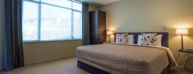 Business 2 image SAILS ON THE LAKE Motels & Lodges in Taupo Area BOP