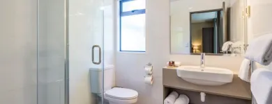 Business 6 image SAILS ON THE LAKE Motels & Lodges in Taupo Area BOP