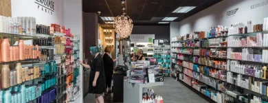 Business 3 image TEAM SEVEN - HIGH FASHION HAIR Sun Tanning in Te Awamutu WKO