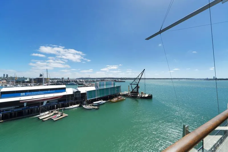 Business 2 image QUINOVIC VIADUCT